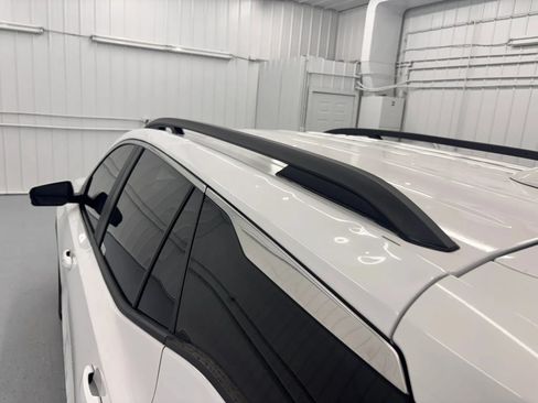 Used 2022 GMC Terrain SLE w/ Driver Convenience Package FWD image 21