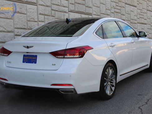 Used 2017 Genesis G80 3.8 w/ Option Group 02 image 5