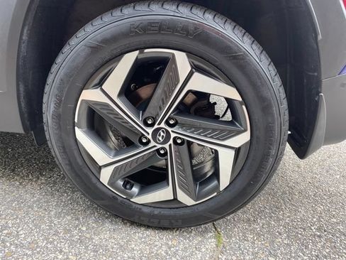 Used 2023 Hyundai Tucson Limited AWD/4WD image 10