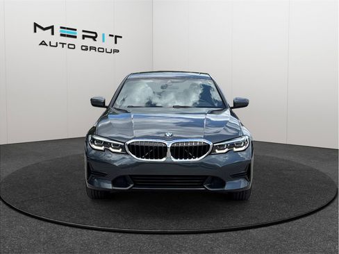 Used 2020 BMW 330i Sedan w/ Convenience Package RWD image 3