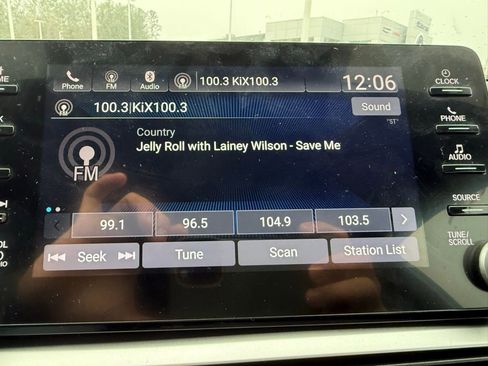 Used 2021 Honda Accord Sport image 19