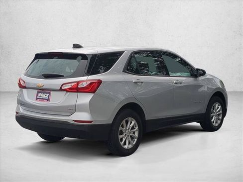 Used 2019 Chevrolet Equinox LS AWD/4WD image 5
