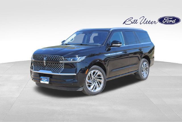 Used 2025 Lincoln Navigator Reserve AWD/4WD image 1