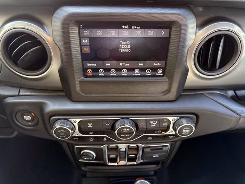 Used 2023 Jeep Wrangler Sport S image 25