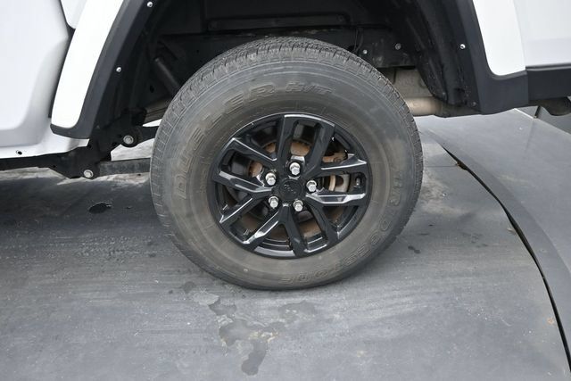 Used 2022 Jeep Gladiator Sport AWD/4WD image 39