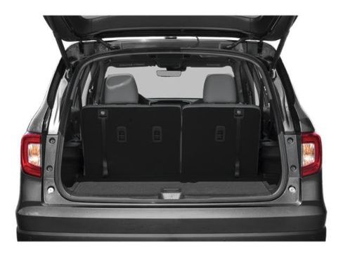 Used 2019 Honda Pilot Touring image 11