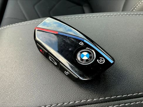 Used 2025 BMW M235i xDrive w/ Premium Package image 14