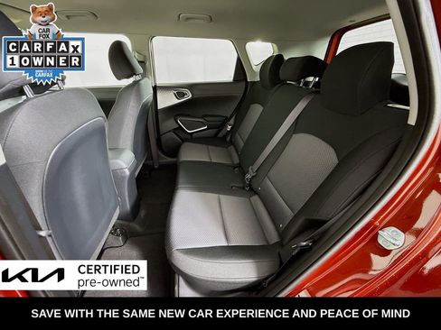 Certified 2025 Kia Soul LX w/ LX Technology Package image 25