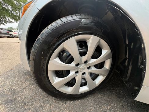 Used 2025 Toyota Corolla LE FWD image 45