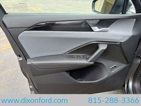 New 2026 Volkswagen Tiguan SE image 23