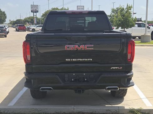 Used 2023 GMC Sierra 1500 AT4 AWD/4WD image 4