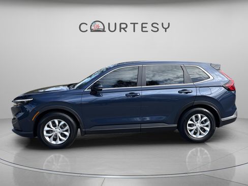 Used 2024 Honda CR-V LX image 4