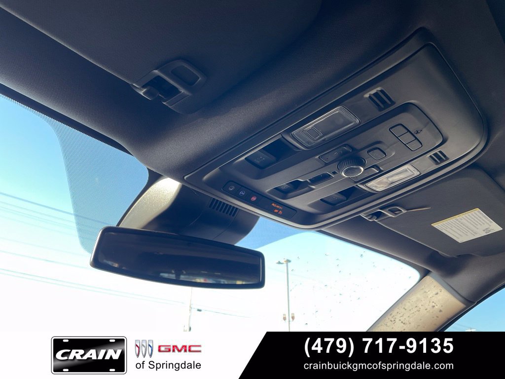 Used 2023 GMC Yukon Denali AWD/4WD image 20