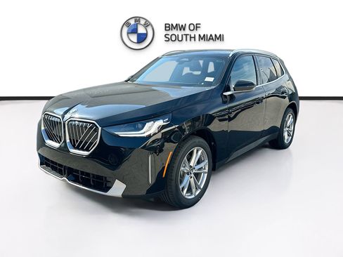 New 2025 BMW X3 xDrive30i w/ Convenience Package image 3