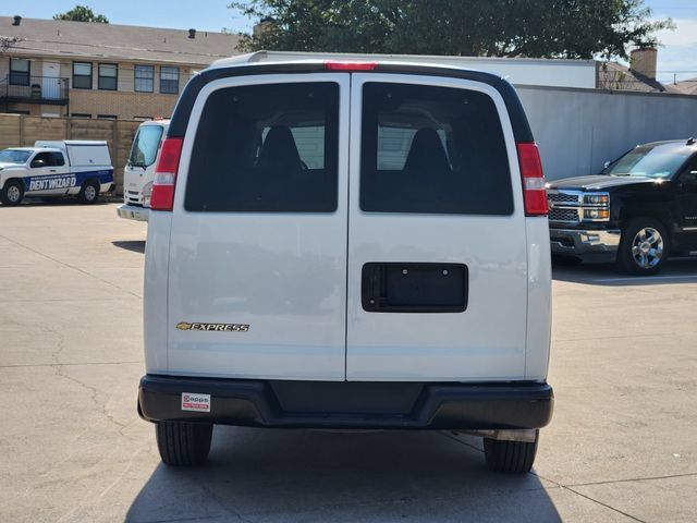 Used 2025 Chevrolet Express 3500 LS RWD image 12