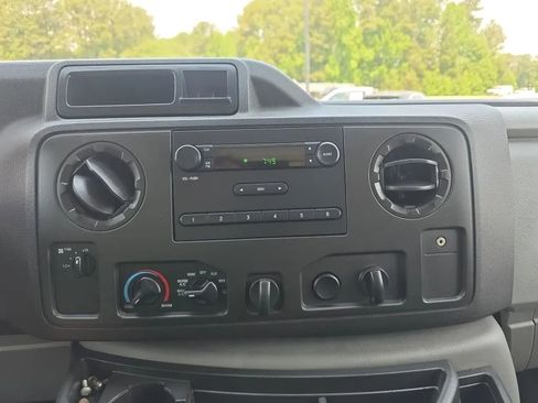 Used 2018 Ford E-350 and Econoline 350 Super Duty w/ Power Windows & Locks Group RWD image 22