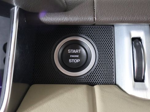 Used 2020 Land Rover Range Rover HSE image 42