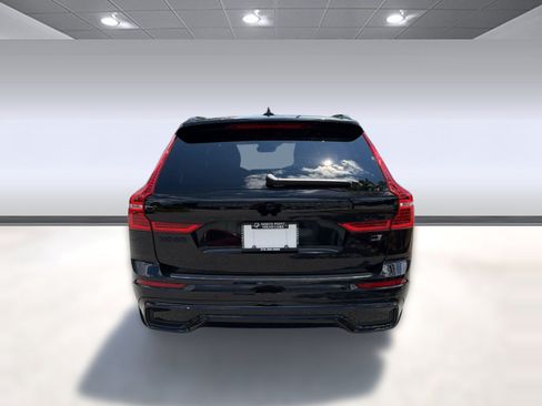 Used 2024 Volvo XC60 T8 Ultimate w/ Protection Package Premier AWD/4WD image 10