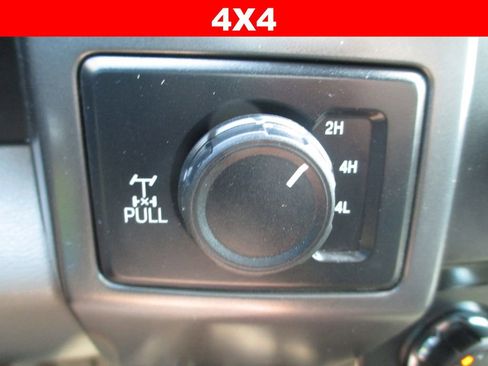 Used 2020 Ford F150 XLT image 24