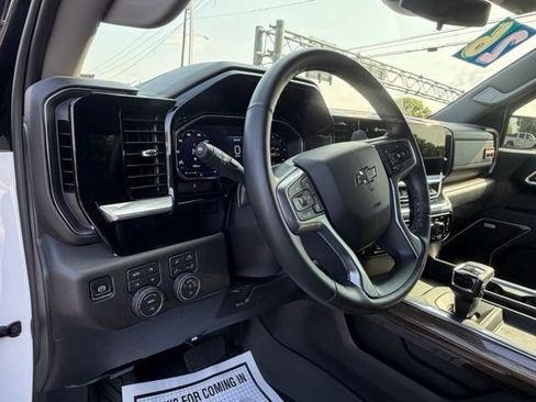 Certified 2026 Chevrolet Silverado 1500 RST AWD/4WD image 36