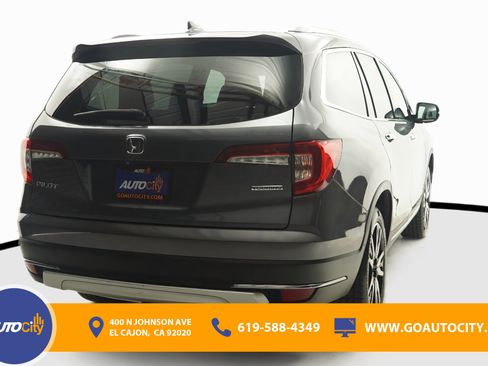 Used 2019 Honda Pilot Touring image 10