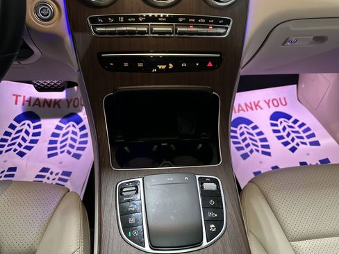 Certified 2022 Mercedes-Benz GLC 300 4MATIC image 20