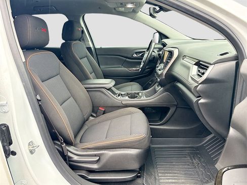 Used 2021 GMC Acadia AT4 image 29