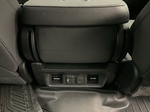 Certified 2022 Chevrolet Silverado 1500 RST image 28