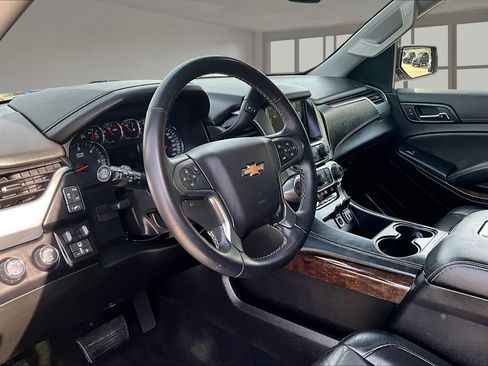 Used 2018 Chevrolet Tahoe LT AWD/4WD image 15