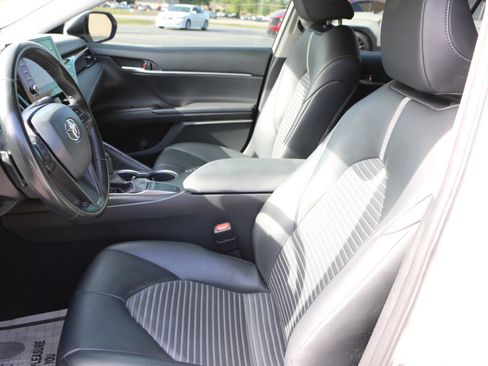 Used 2023 Toyota Camry SE w/ Convenience Package FWD image 25