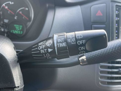 Used 2005 Honda Pilot EX image 25