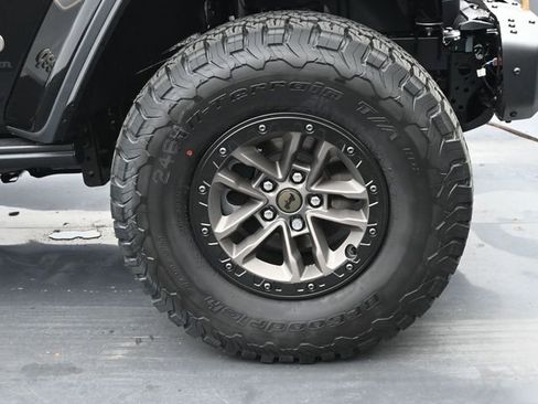 New 2025 Jeep Wrangler Unlimited Rubicon 392 image 39