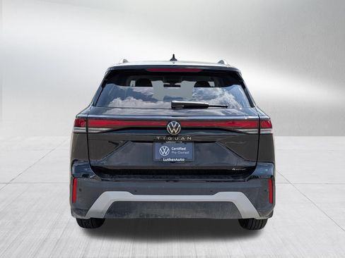 Certified 2026 Volkswagen Tiguan S AWD/4WD image 6