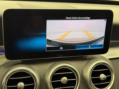Used 2021 Mercedes-Benz C 300 4MATIC Sedan image 23