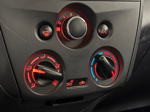 Used 2015 Nissan Versa S Plus image 20