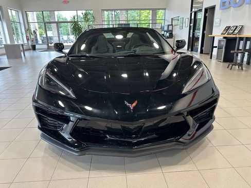 Used 2024 Chevrolet Corvette Stingray Convertible w/ Z51 Performance Package RWD image 8