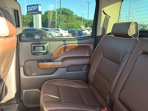 Used 2015 Chevrolet Silverado 2500 High Country w/ Duramax Plus Package AWD/4WD image 43