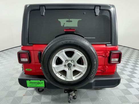 Used 2018 Jeep Wrangler Unlimited Sport S image 10