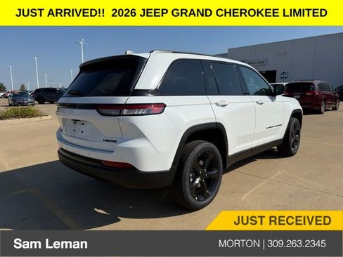 New 2025 Jeep Grand Cherokee Limited w/ Black Appearance Package image 6