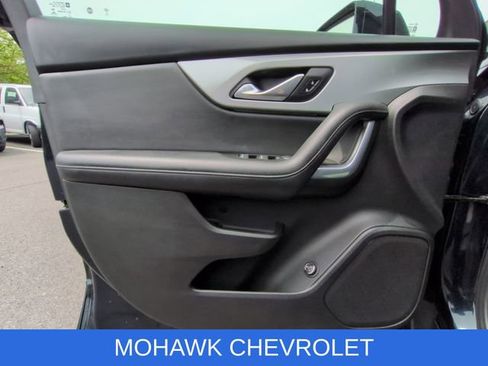 Used 2020 Chevrolet Blazer LT AWD/4WD image 23