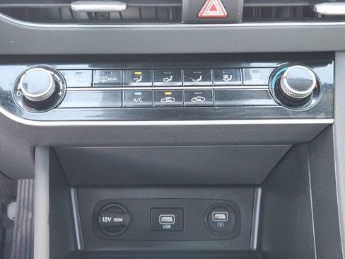 Used 2023 Hyundai Sonata SE image 15