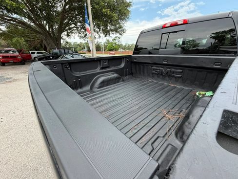Used 2017 GMC Sierra 1500 SLT RWD image 24