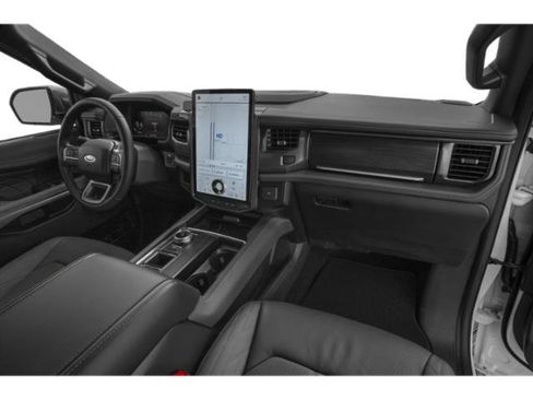Used 2024 Ford Expedition Platinum AWD/4WD image 15