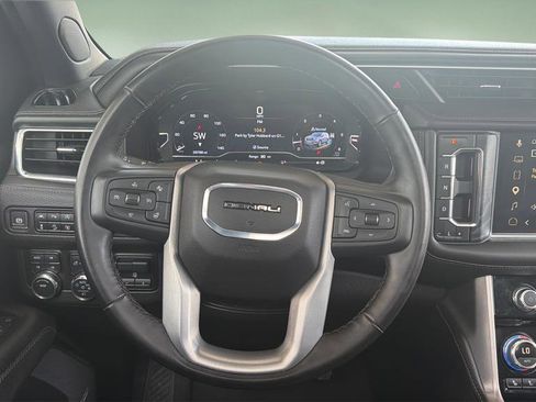 Used 2024 GMC Yukon Denali w/ Max Trailering Package AWD/4WD image 9