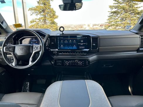 Used 2024 Chevrolet Silverado 2500 ZR2 w/ ZR2 Bison Edition image 6