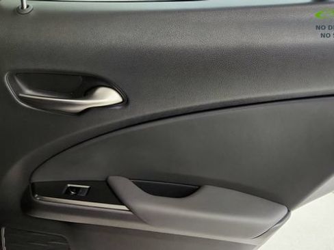 Used 2025 Lexus UX 300h FWD image 42