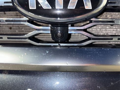 Used 2020 Kia Telluride SX w/ SX Prestige Package image 17