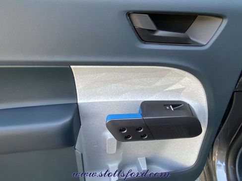 New 2026 Ford Maverick XLT image 13