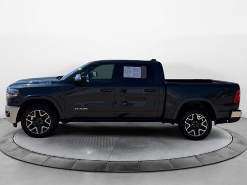 Used 2025 RAM 1500 Laramie AWD/4WD image 6