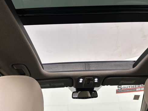 Used 2019 Hyundai Santa Fe Limited image 20